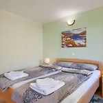 Apartmán Modernes Mit Panoramablick, Pool - Inmitten Von Historischem Zentrum *